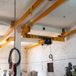 UNDERSLUNG EOT CRANE